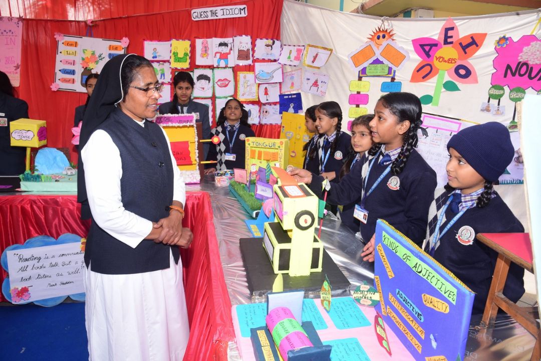 ANNUAL EXHIBITION EQUQUEST 2024-25 photo