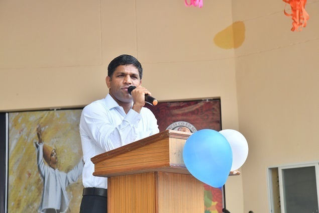 father manager B'day celebration 2022 photo