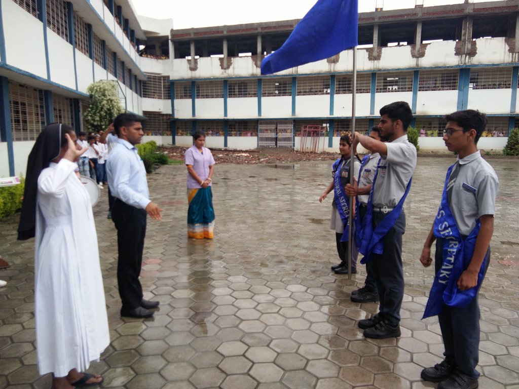 INVESTITURE CEREMONY photo
